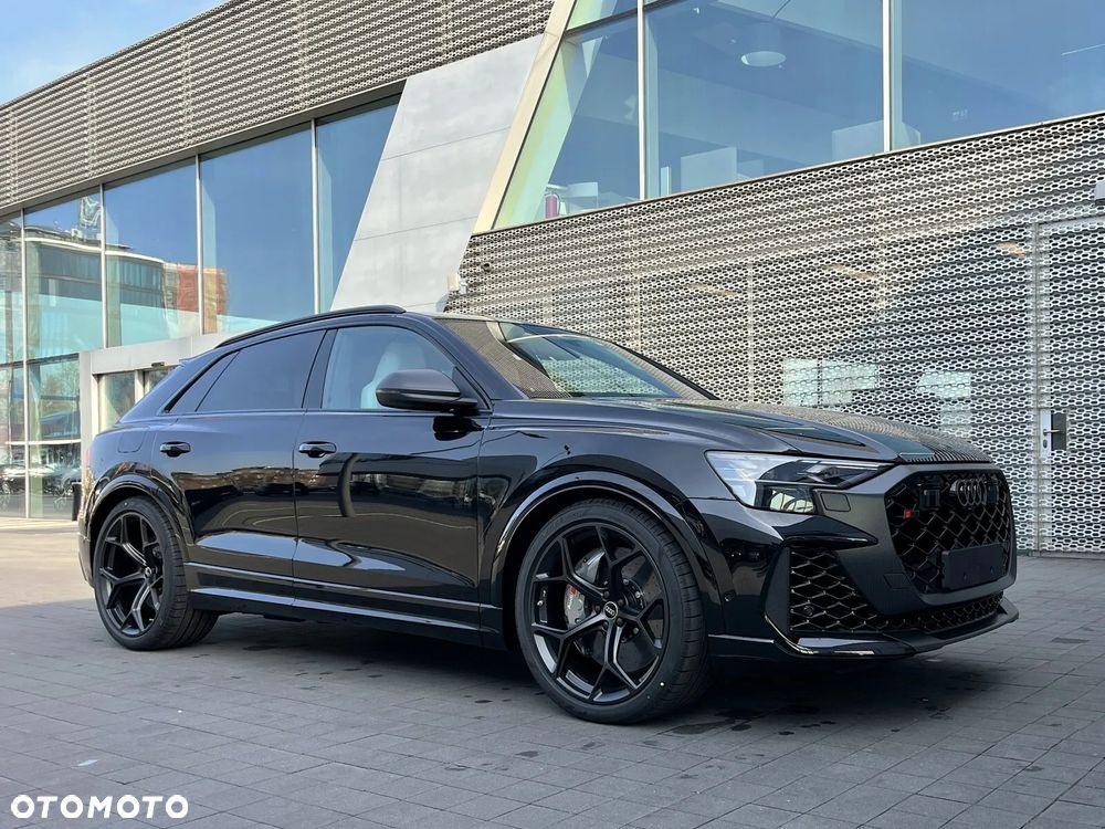 Audi RS Q8 - 23