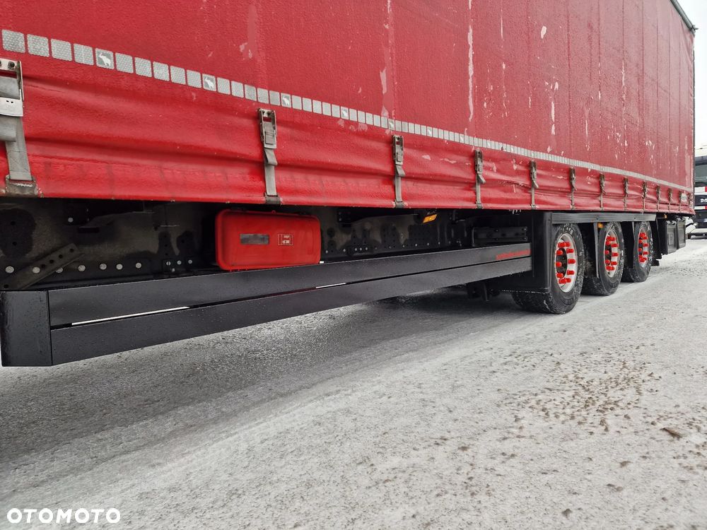 Schmitz Cargobull MEGA VARIOS - NOWE HAMULCE - OPONY 90% - OŚ PODNOSZONA - 9