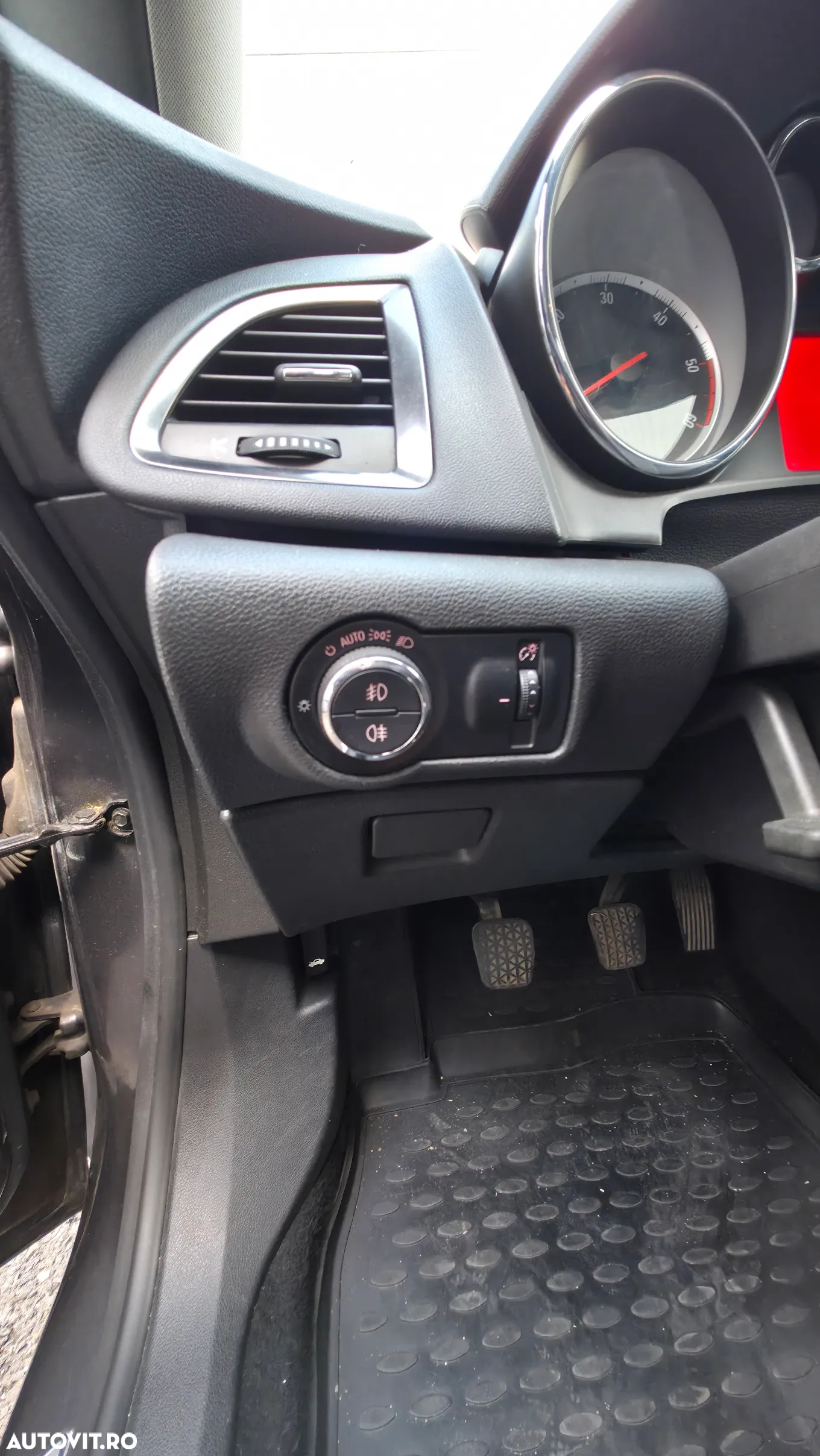 Opel Astra 2.0 CDTI Cosmo - 12