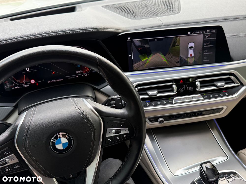 BMW X5 xDrive30d - 33