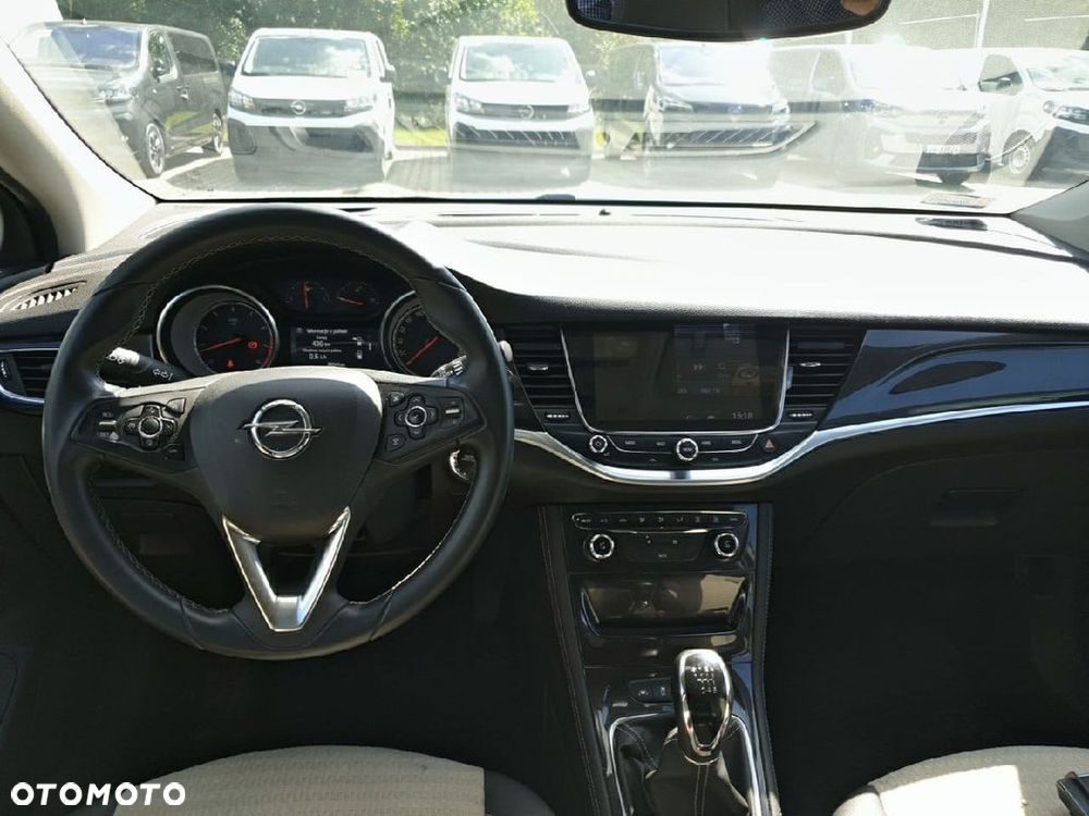 Opel Astra 1.4 T Elite - 8
