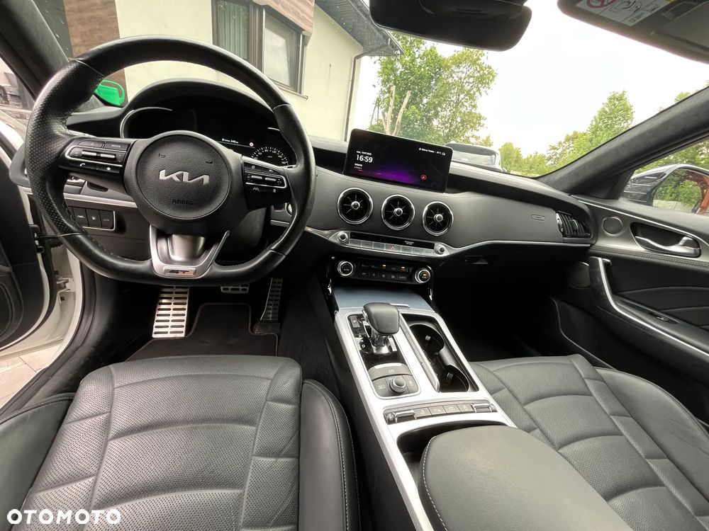 Kia Stinger 3.3 T-GDI V6 GT Prestige Line AWD - 10