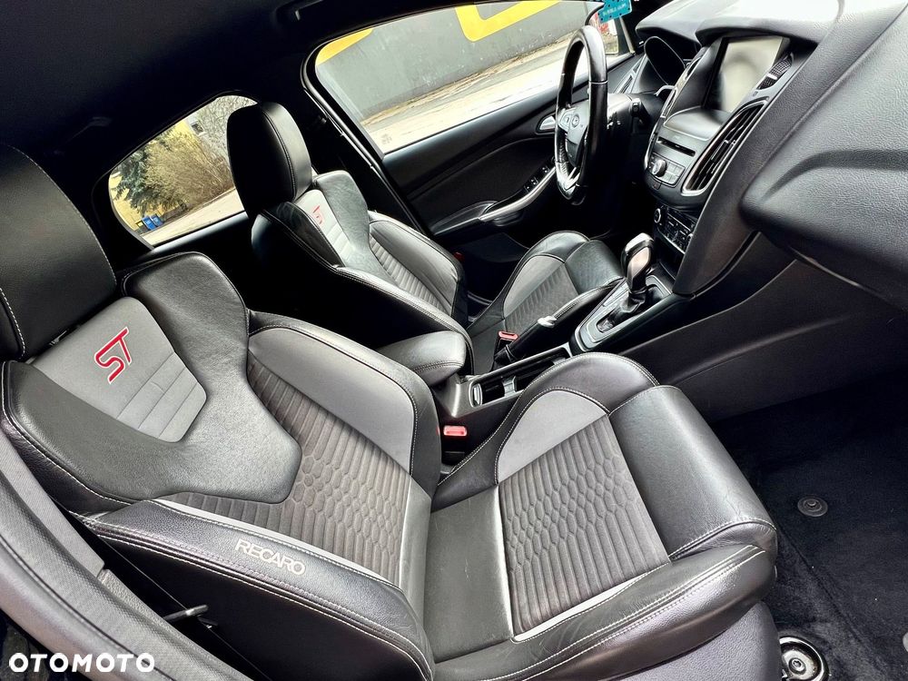 Ford Focus 2.0 TDCi ST-2 PowerShift - 27