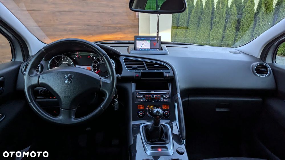 Peugeot 3008 1.6 Premium - 7