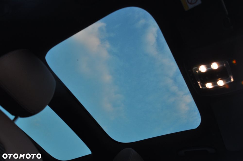 Mercedes-Benz GLA 200 Business Edition - 14