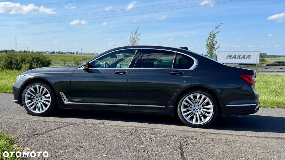 BMW Seria 7 730d xDrive - 13