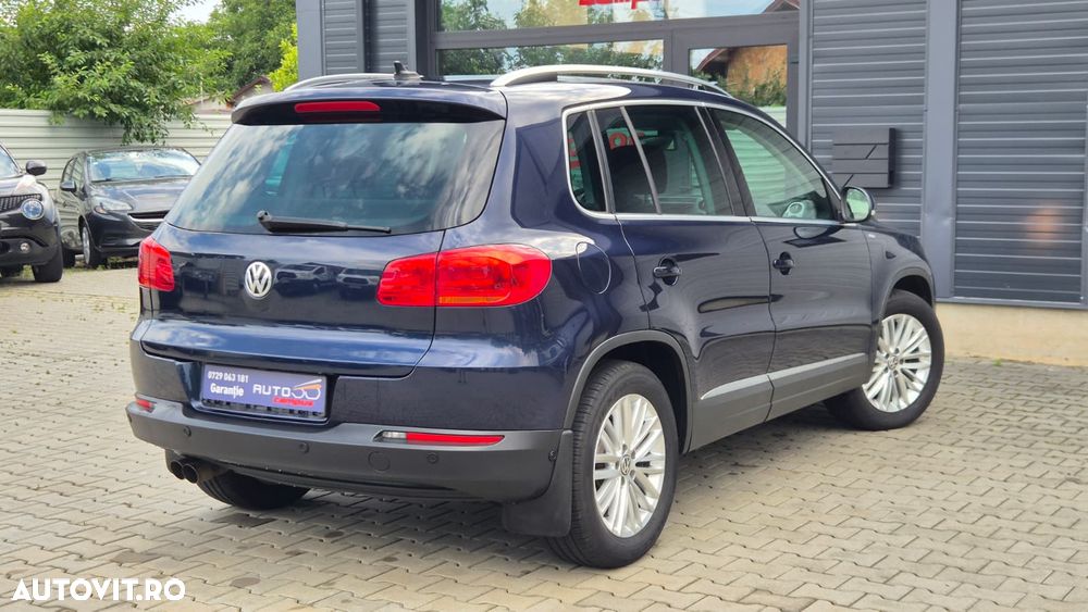 Volkswagen Tiguan 2.0 TDI 4Motion DSG Sport & Style - 4