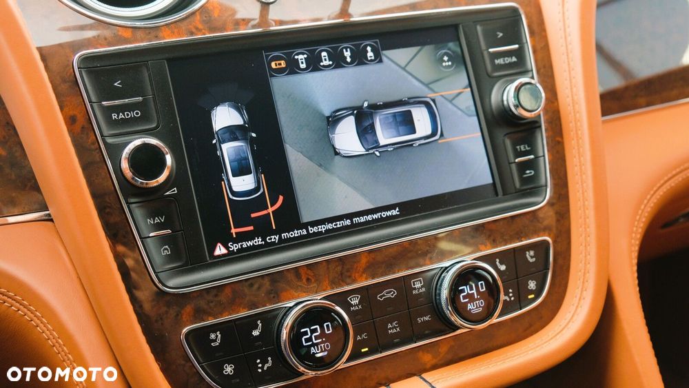 Bentley Bentayga - 21