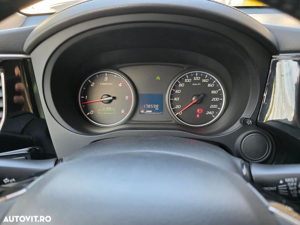 Mitsubishi Outlander 2.2 Litre DI-D AWD Intense - 19