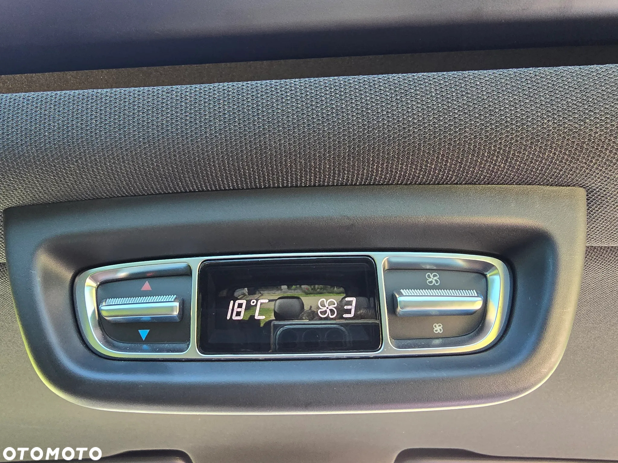Mercedes-Benz Klasa V 250 d 4-Matic Avantgarde 7G-Tronic (d³ugi) - 32