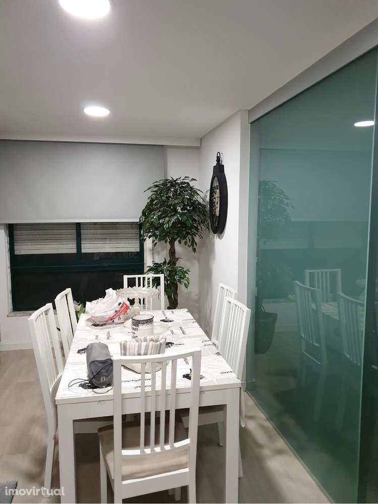 Apartamento T2 com garagem incluída. - Grande imagem: 4/8