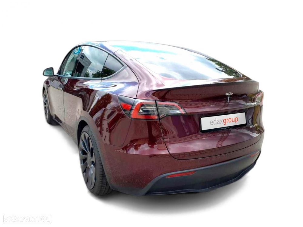 Tesla Model Y Performance Dual Motor AWD - 2