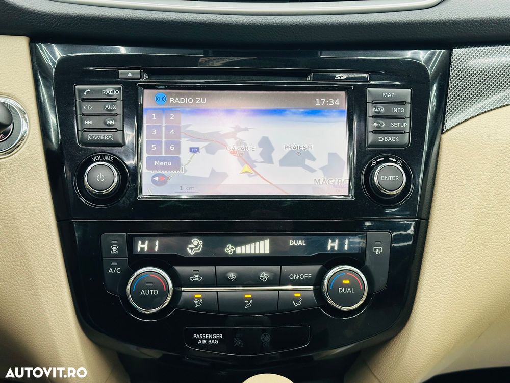 Nissan X-Trail 1.6 dCi Xtronic Tekna - 32