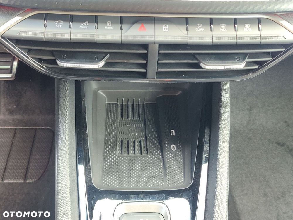 Skoda Octavia 2.0 TSI Sportline 4x4 DSG - 28