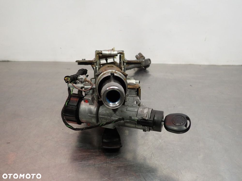 KOLUMNA KIEROWNICZA ZE STACYJKĄ SKODA FABIA II LIFT - 4