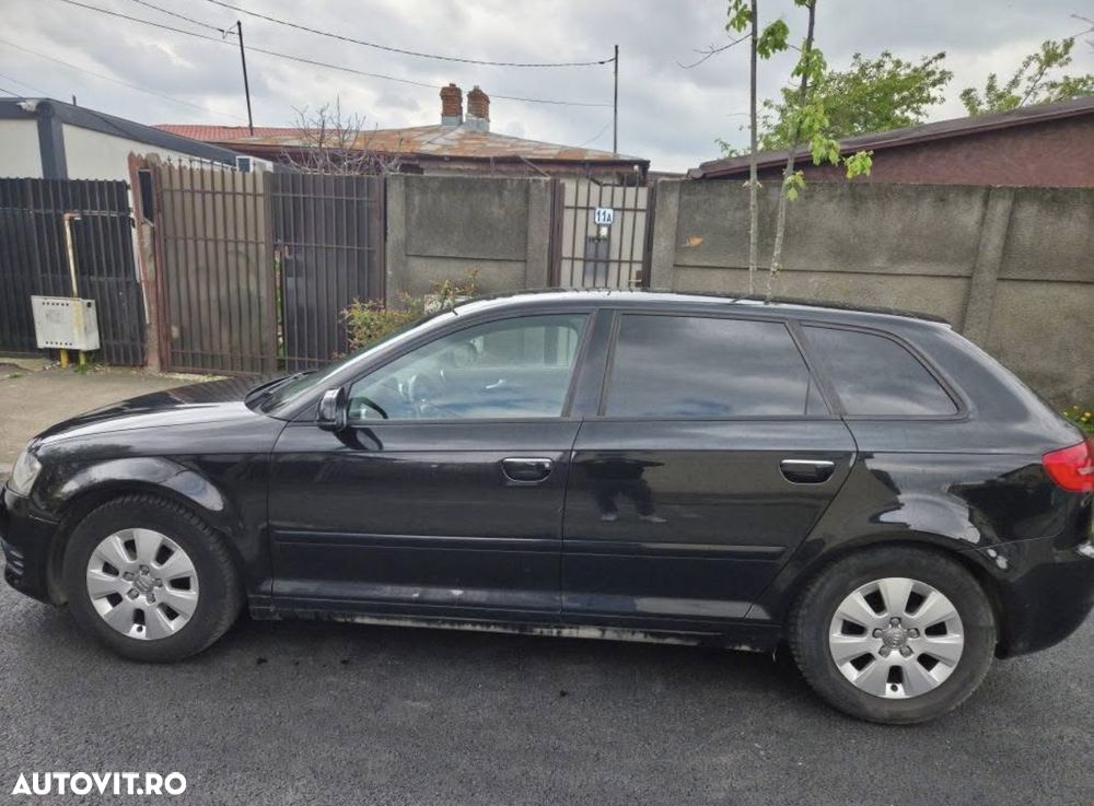 Audi A3 1.6 TDI DPF Ambition - 9