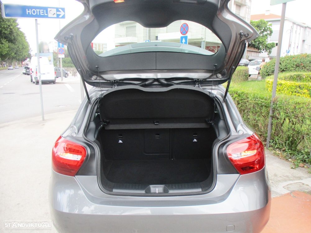 Mercedes-Benz A 180 d - 45