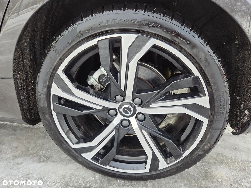 Volvo S60 B5 B AWD Ultimate Dark - 7
