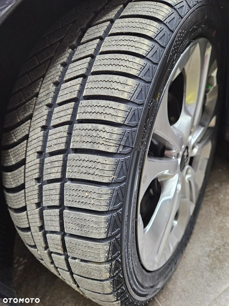 Kia Ceed 1.6 GDI DCT Platinum Edition - 21