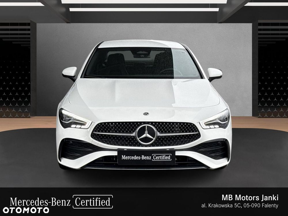Mercedes-Benz CLA - 8