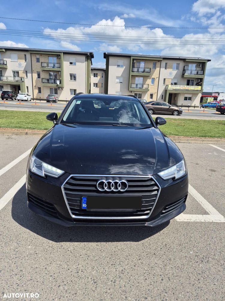 Audi A4 2.0 TDI ultra S tronic sport - 1