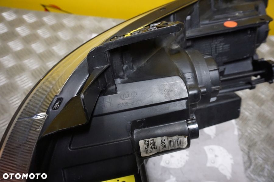 KIA SOUL 2012 2013 - REFLEKTOR LAMPA PRZÓD PRAWA Z LED USA - 15