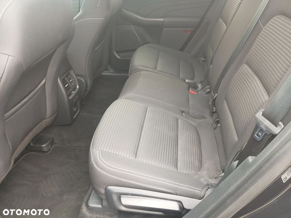 Ford Kuga 2.5 FHEV AWD Titanium eCVT - 28