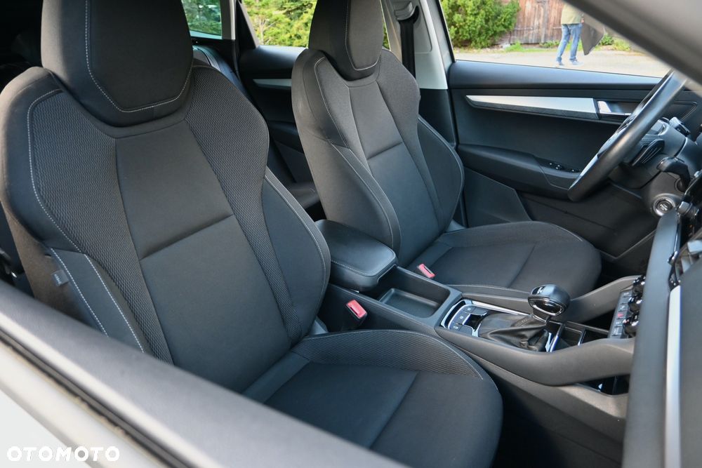 Skoda Karoq 1.5 TSI DSG Ambition - 30