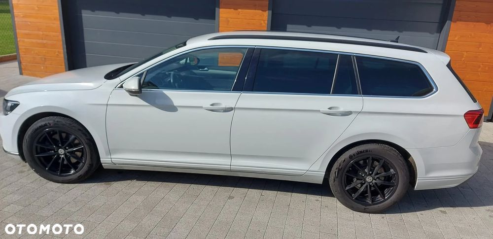 Volkswagen Passat - 6