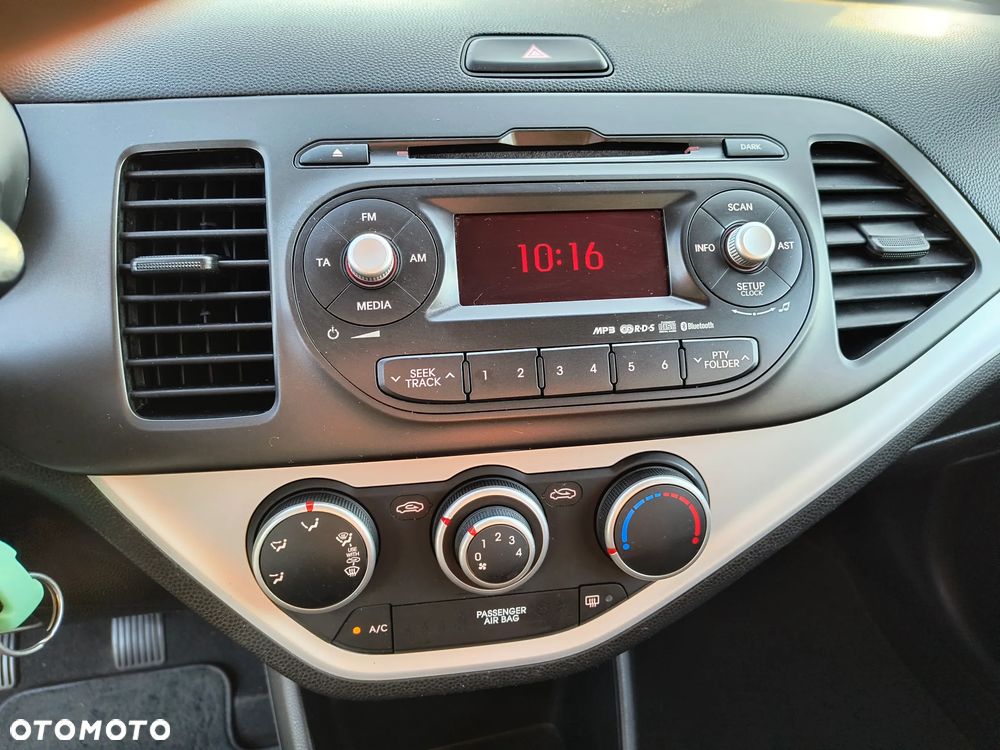 Kia Picanto 1.0 L - 14