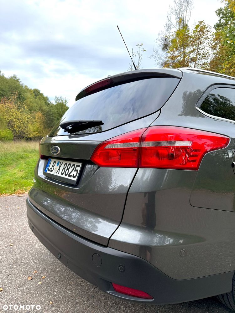 Ford Focus - 13