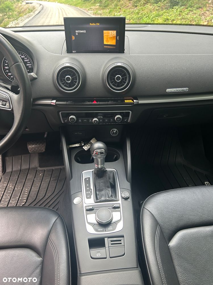 Audi A3 Limousine 40 TFSI Quattro S tronic - 15