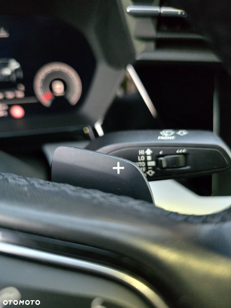 Audi A3 Limousine 30 TFSI S tronic advanced - 32