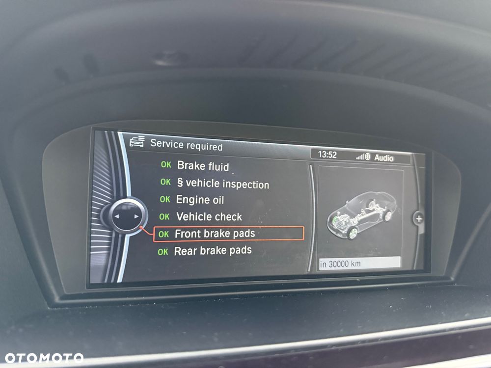 BMW Seria 3 320d DPF Efficient Dynamics Edition - 38