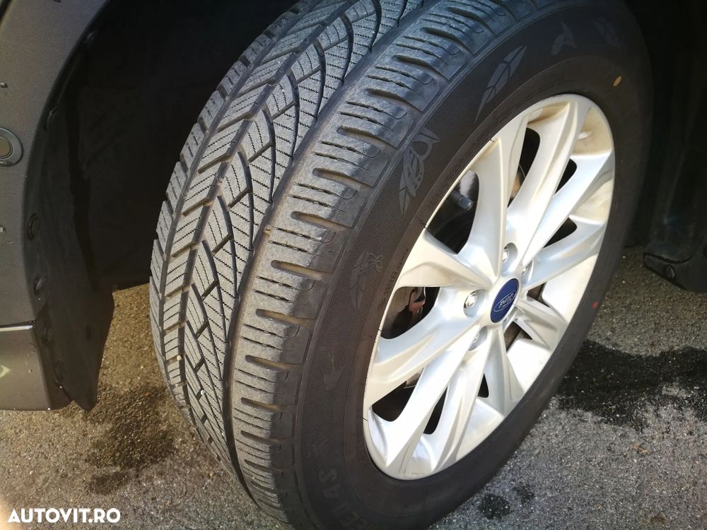 Ford Kuga ver-2-0-tdci-powershift-4wd-trend - 15