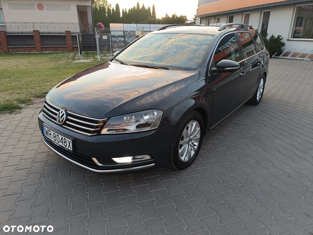 Volkswagen Passat 2.0 TDI DSG BlueMotion Technology Comfortline - 14