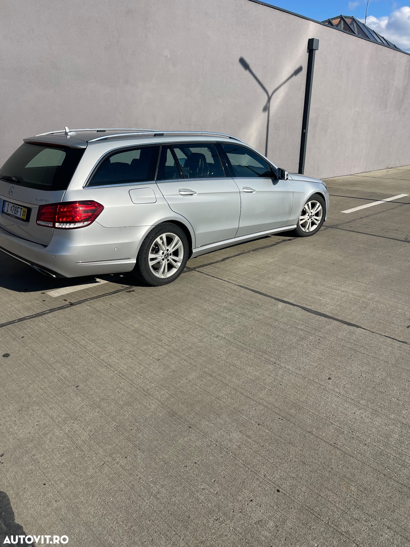 Mercedes-Benz E 220 BlueTEC BlueEFFICIENCY Edition 9G-TRONIC Avantgarde - 10
