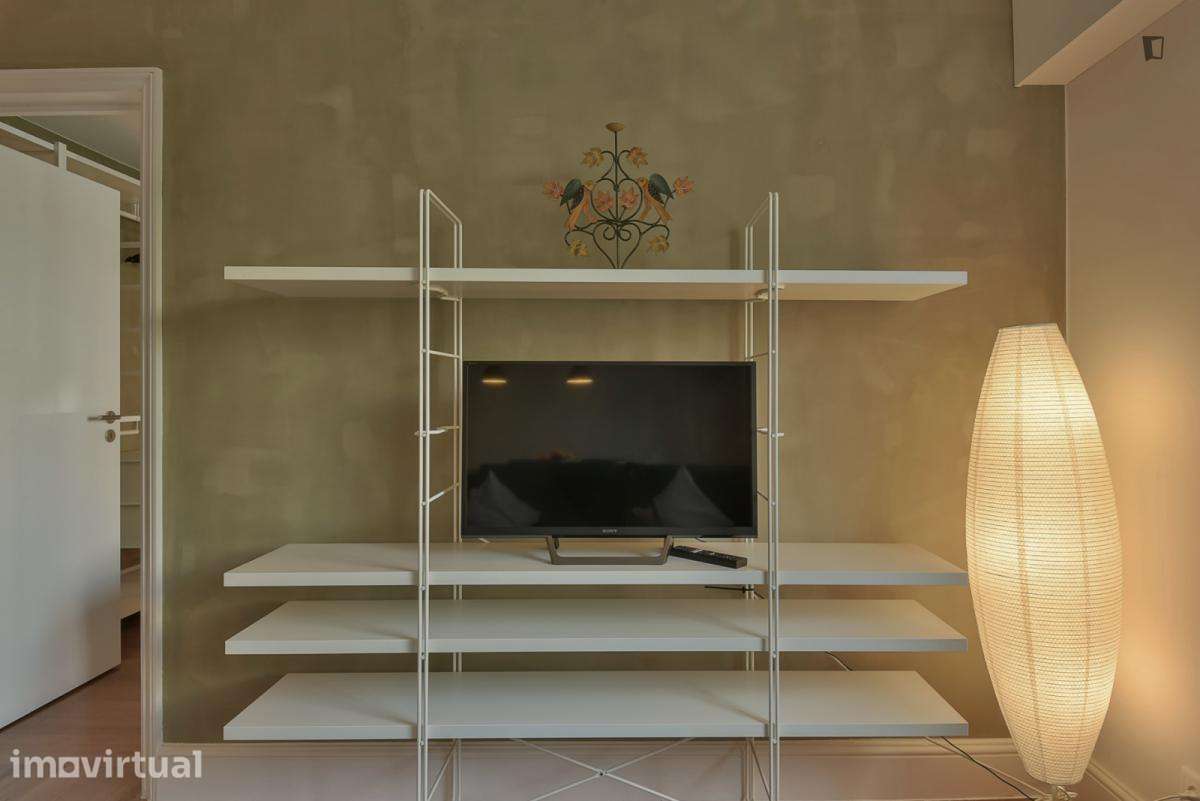 Quarto - localizado em Oeiras Lisbon - Grande imagem: 5/28