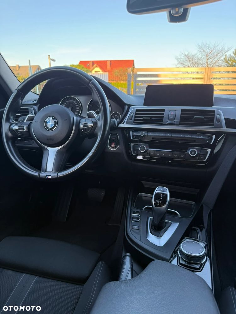 BMW Seria 3 335d xDrive Sport Line - 3