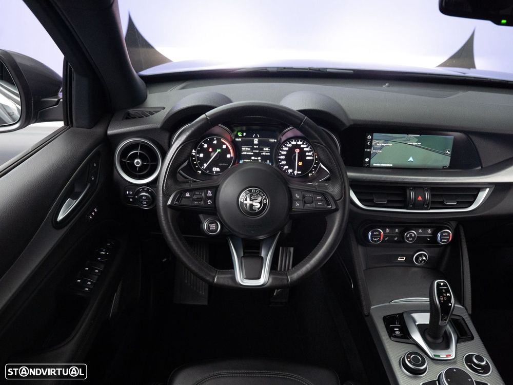 Alfa Romeo Stelvio 2.2 D Sprint Q4 AT8 - 17