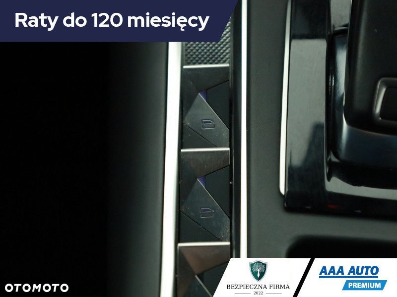 DS Automobiles DS 7 Crossback - 17