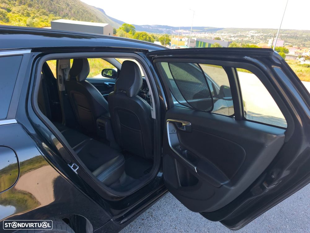 Volvo V60 - 25