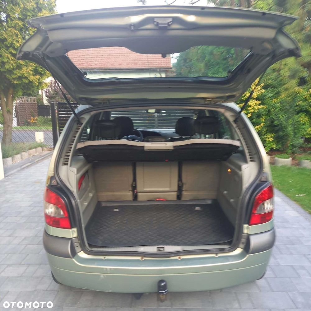 Renault Scenic - 4