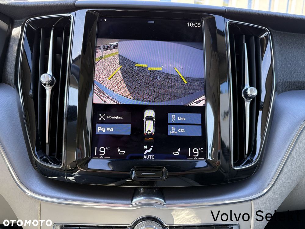 Volvo XC 60 - 13