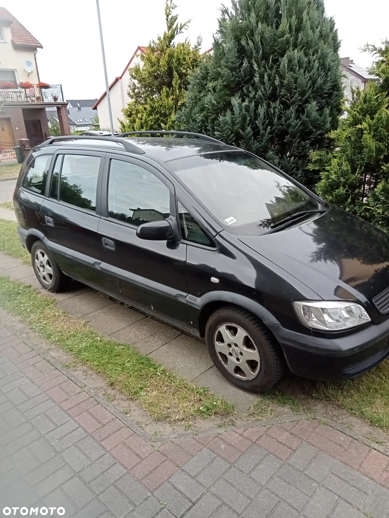 Opel Zafira - 2