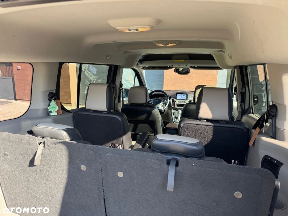 Ford Transit Connect - 12