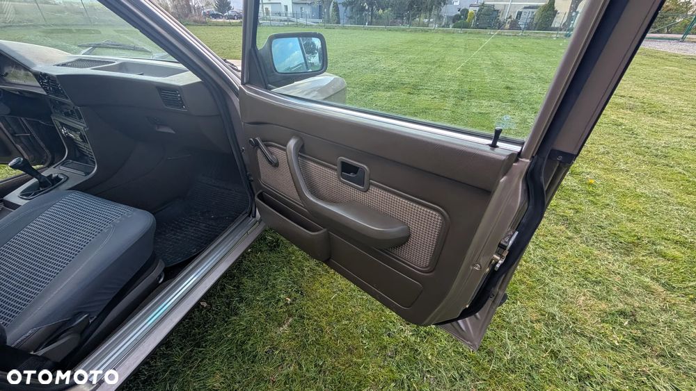 BMW Seria 5 524 d - 11