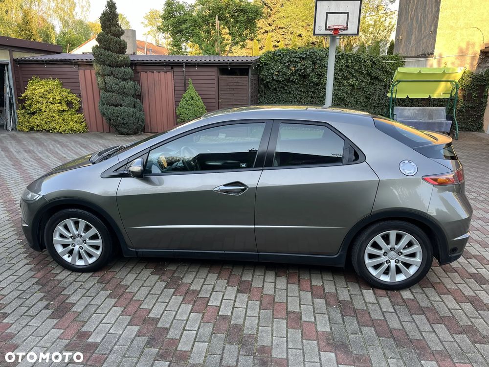 Honda Civic 1.8i-VTEC Sport - 3