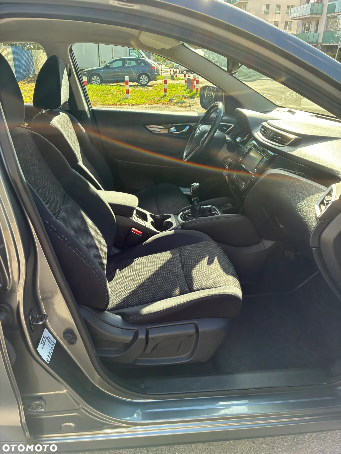 Nissan Qashqai 1.5 dCi N-Tec - 12