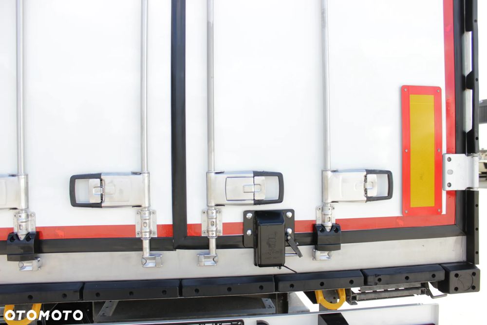 Schmitz Cargobull ❄️Thermo King SLXi 300❄️ / 4 Rygle / 6 TYS MTH / - 19